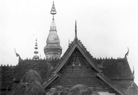 Vientiane : Toit de la Pagode du Wat Phra kho